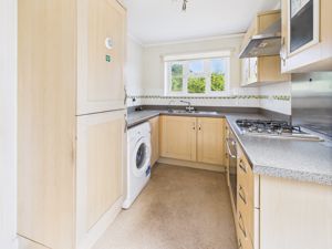 Kitchen- click for photo gallery